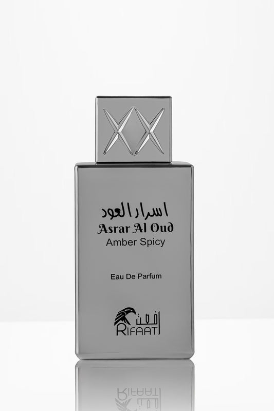 Long lasting amber oud perfume asrar al oud from luxury concept looking like shaghaf. Grey bottle with a gourmand oriental spicy fragrance.